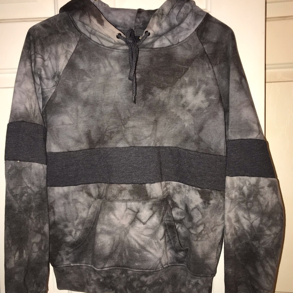 Zine Black Tie Dye Sweater